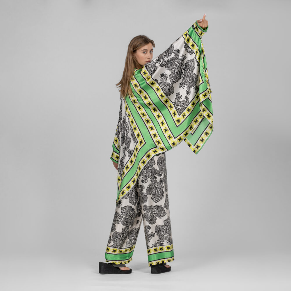 Poncho canary